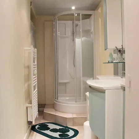 Spacieux Avec Terrasse Face - 2 Pièces, 4 Couchages à - Fr-1-245-80 Apartamento *